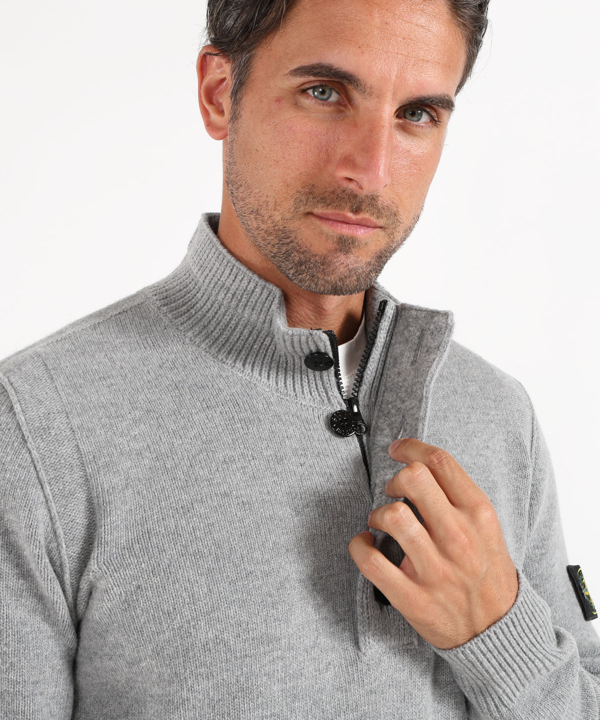 STONE ISLAND Sweater with short zip and felt details