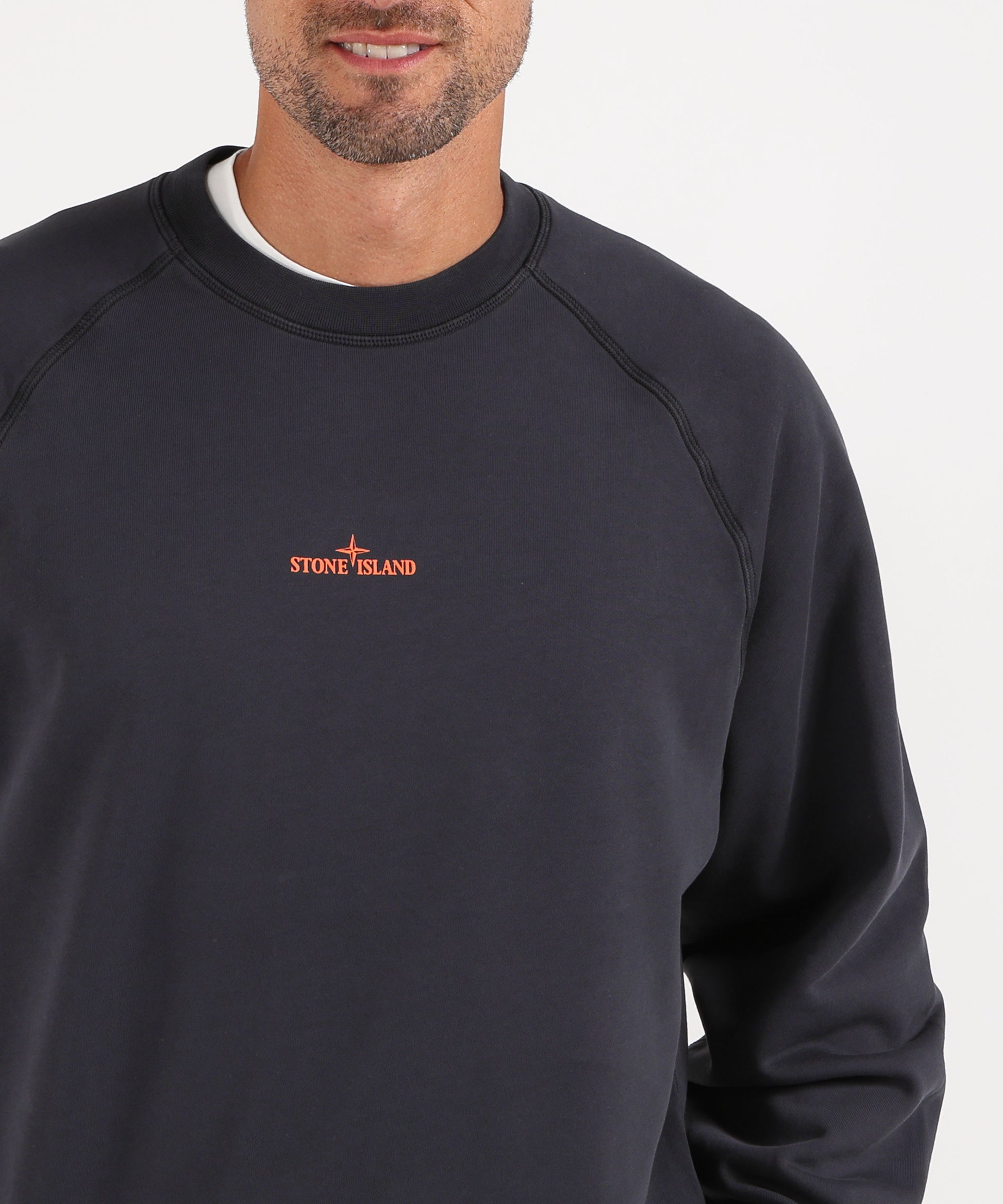 Felpe STONE ISLAND COTTON FLEECE
Felpa girocollo vestibilità oversize con stampa 'Desert' Navy | STONE ISLAND