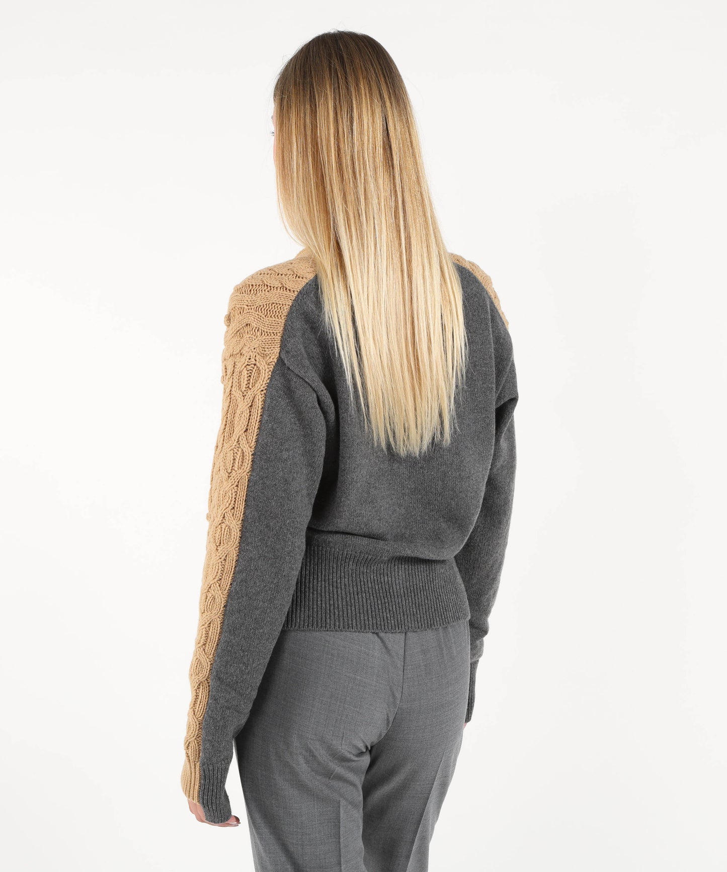 SEMICOUTURE