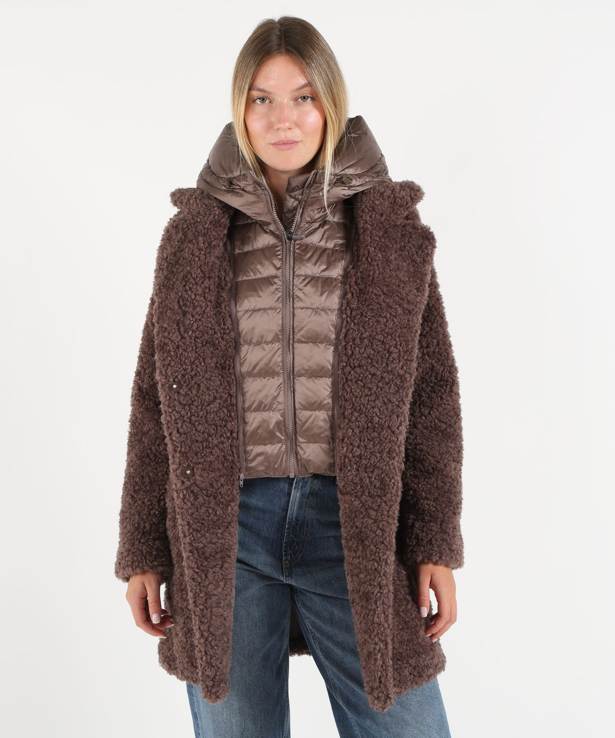 Cappotti BOMBOOGIE Odessa Overcoat - Cappotto lungo in ecopelliccia effetto agnellino Bronzo | BOMBOOGIE