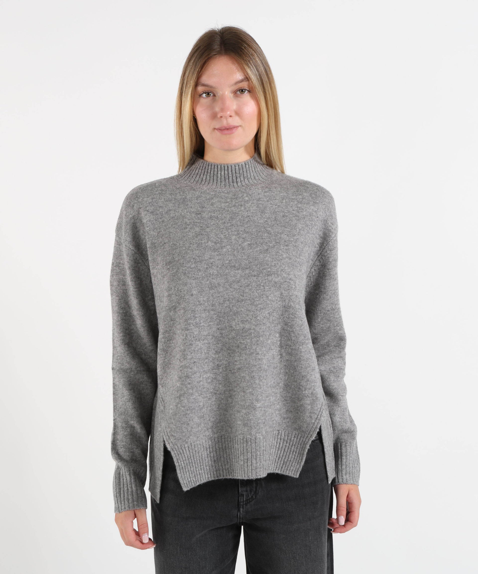 KAOS Maglione in lana a collo alto