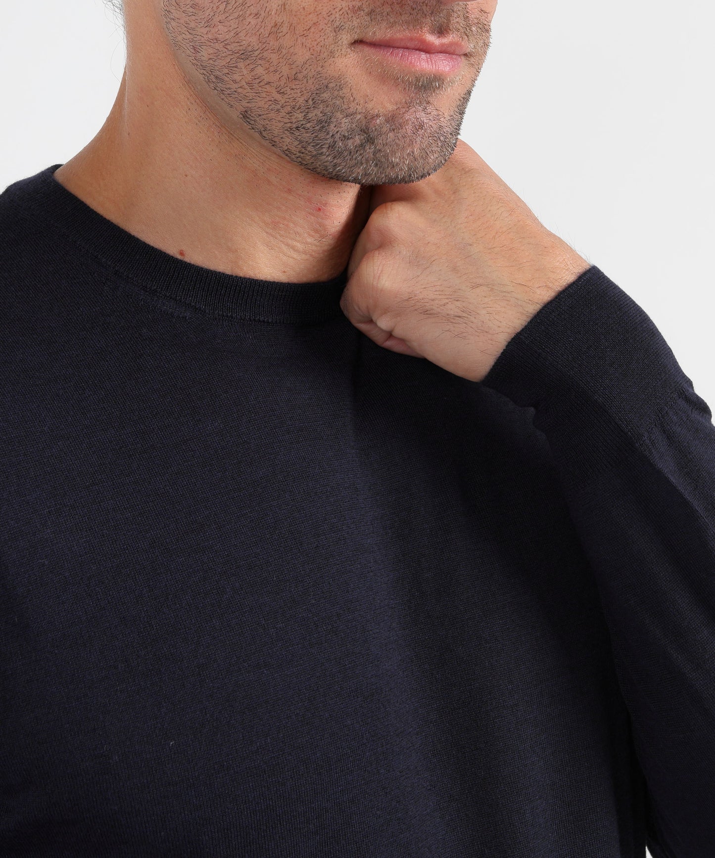 FILIPPO DE LAURENTIIS Maglia Girocollo Superleggera in Lana Merino, Seta e Cashmere Slim Fit