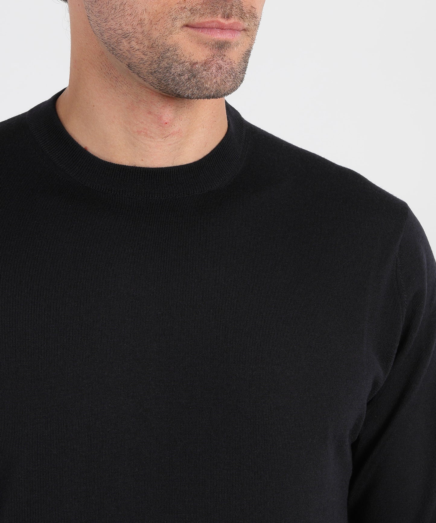 FILIPPO DE LAURENTIIS Superfine Wool Crew Neck Sweater
