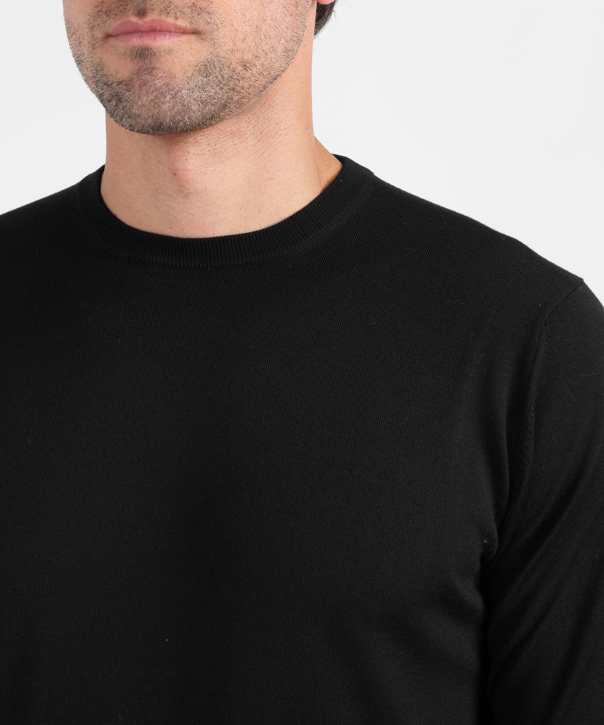 FILIPPO DE LAURENTIIS Superfine Wool Crew Neck Sweater