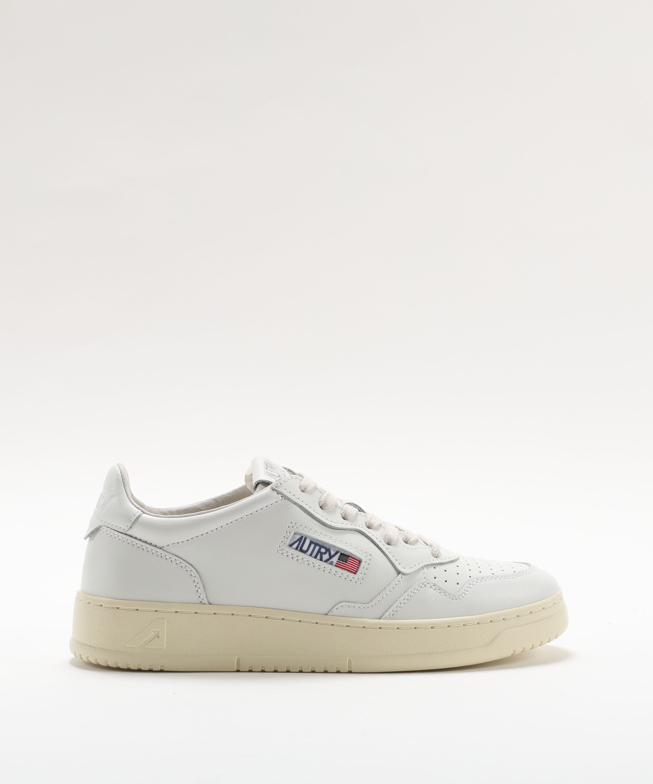 Sneakers AUTRY SNEAKERS MEDALIST LOW IN PELLE BIANCA Bianco | AUTRY