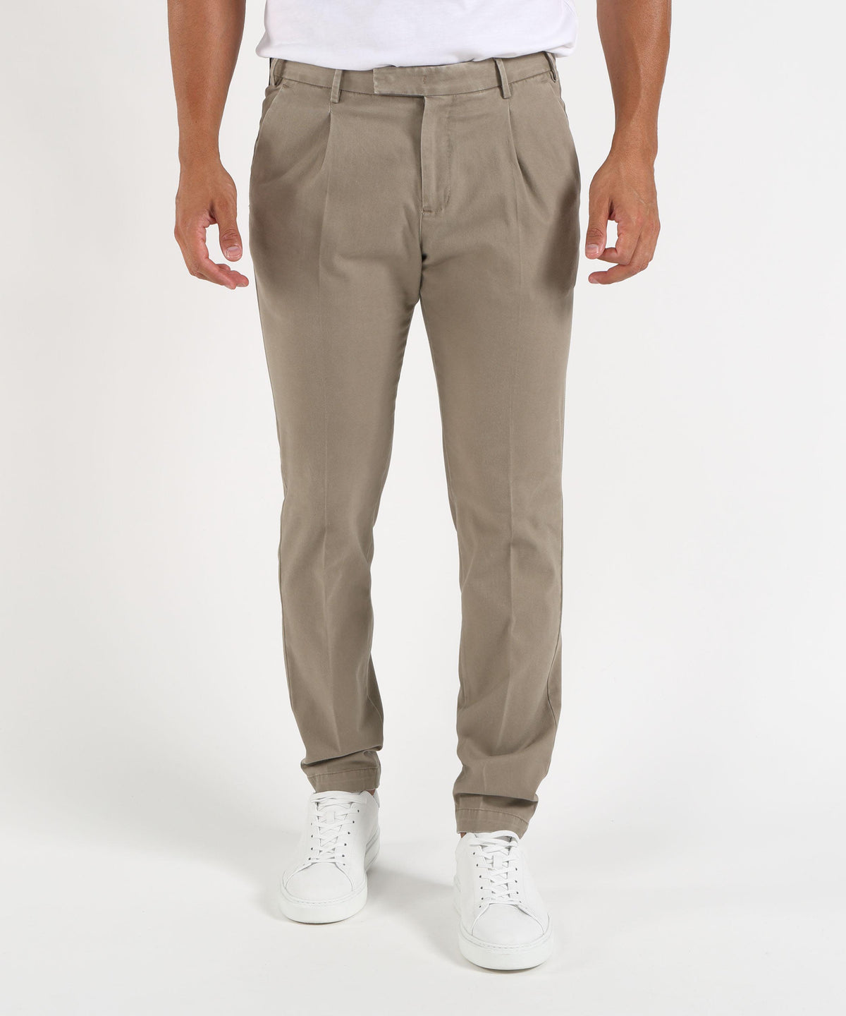 PT01 Men’s Modern-Fit Stone-Washed Trousers —