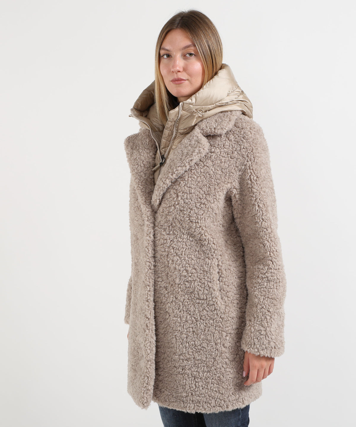 BOMBOOGIE Odessa Overcoat - Cappotto lungo in ecopelliccia effetto agnellino
