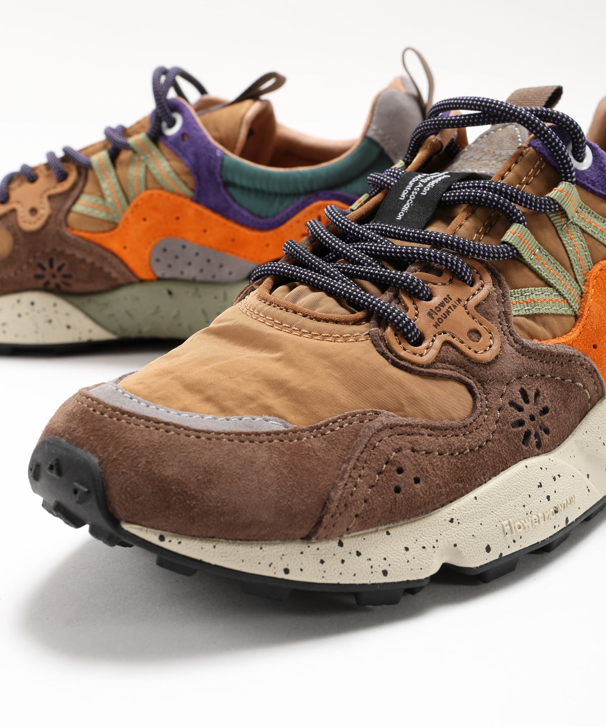 FLOWER MOUNTAIN