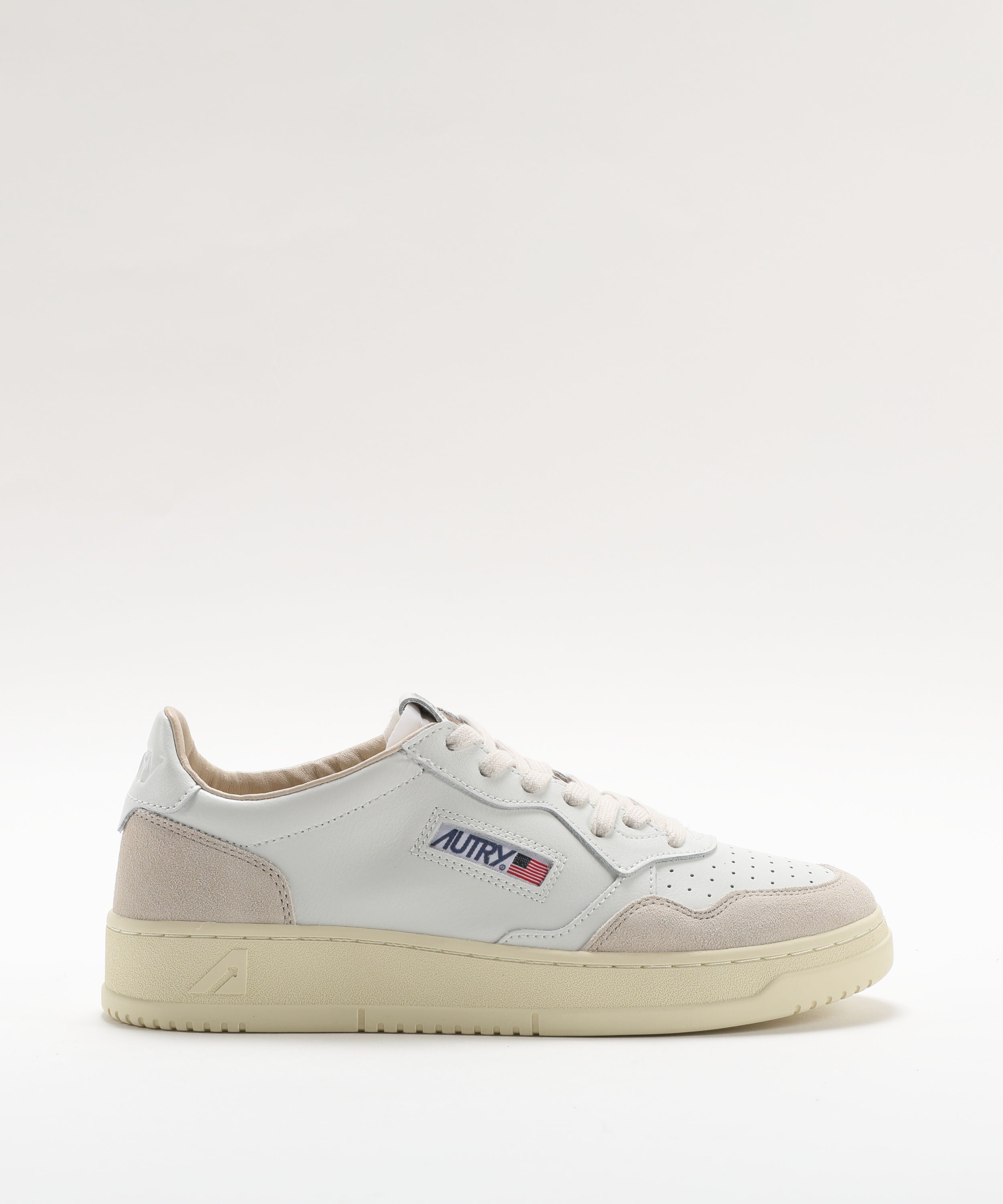 Sneakers AUTRY Medalist Low Sneakers in White Leather and Beige Suede Bianco | AUTRY