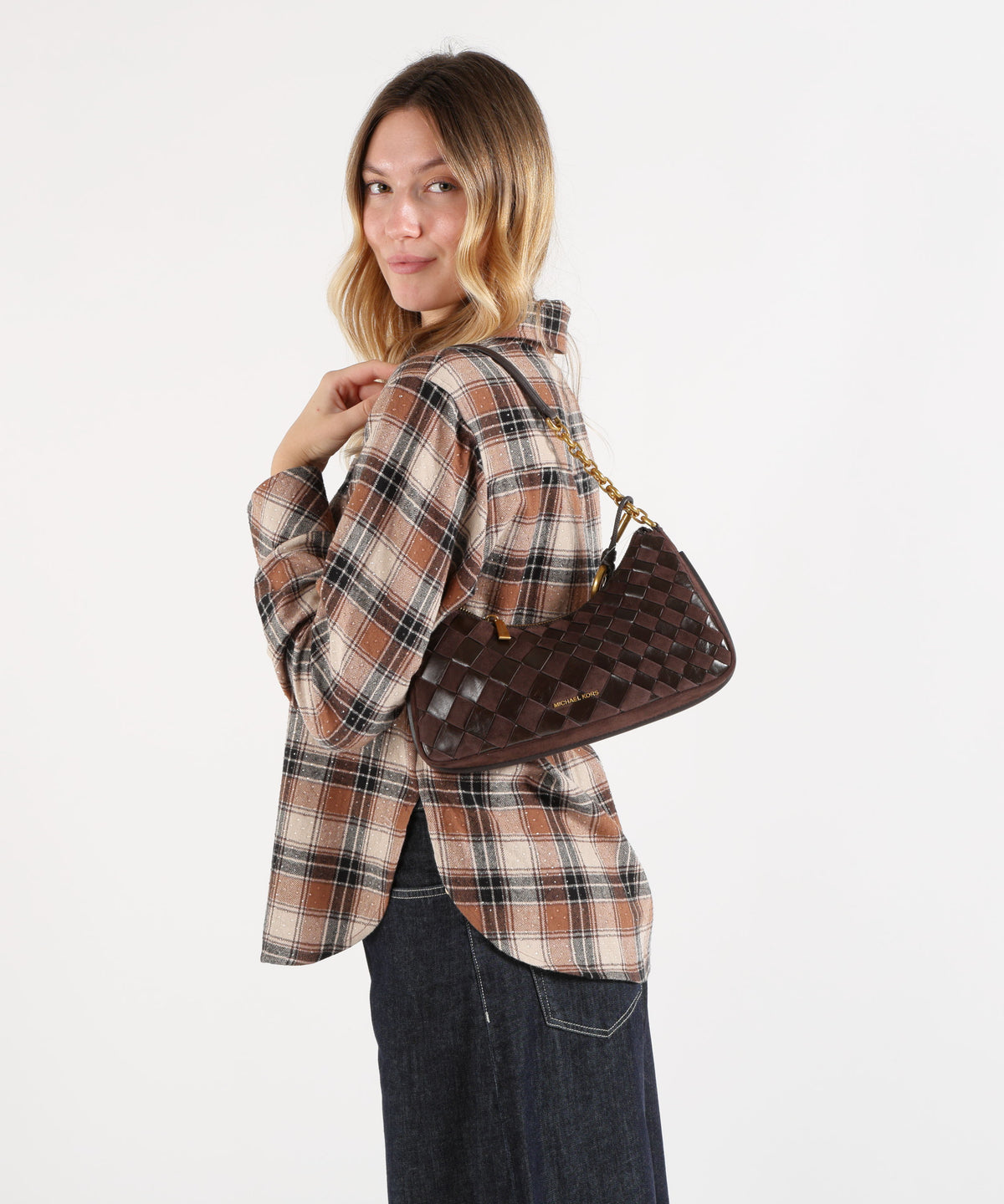MICHAEL KORS Pochette Nolita media in pelle intrecciata a mano con catena