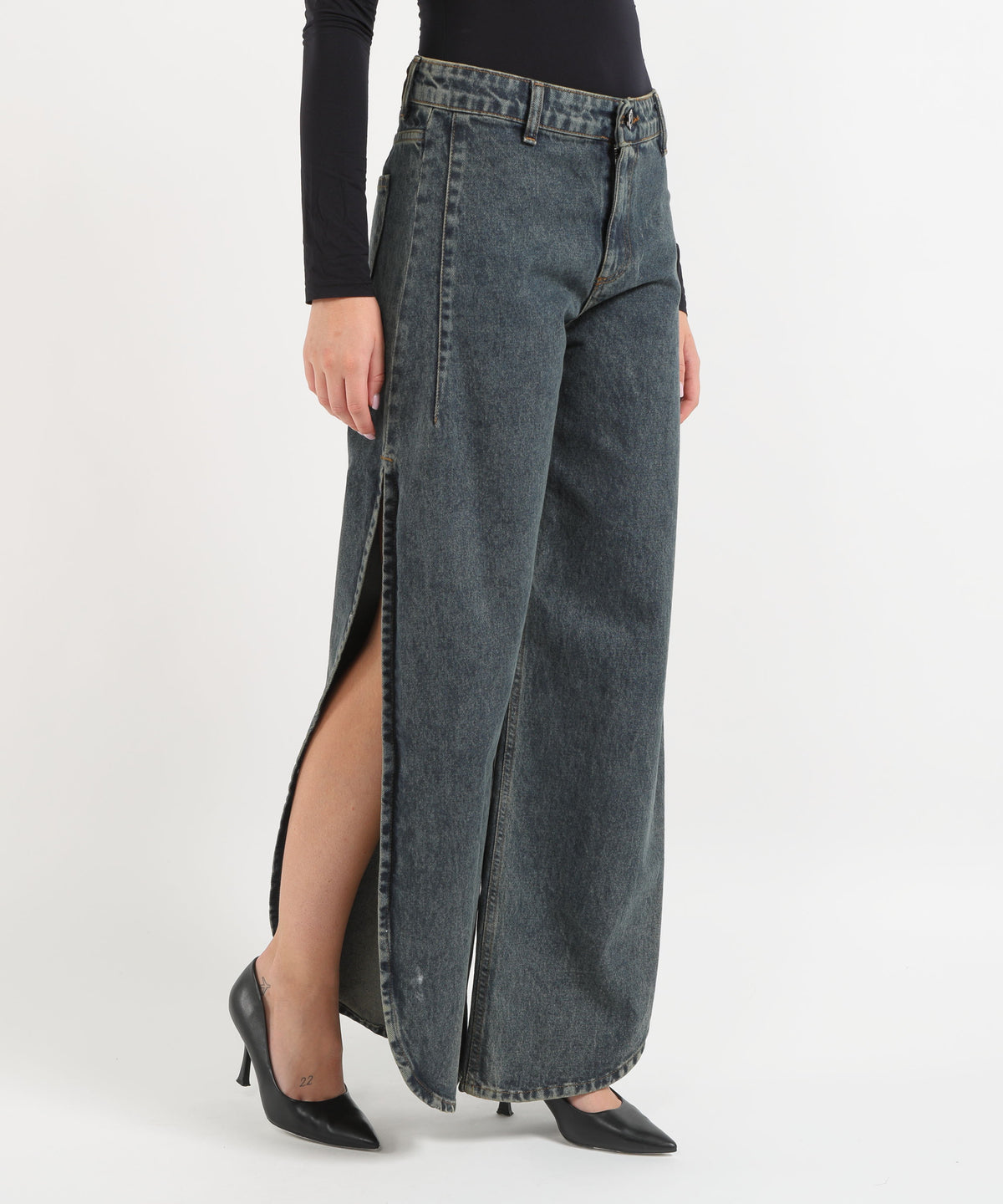 SILENCE LIMITED vintage cuts pants