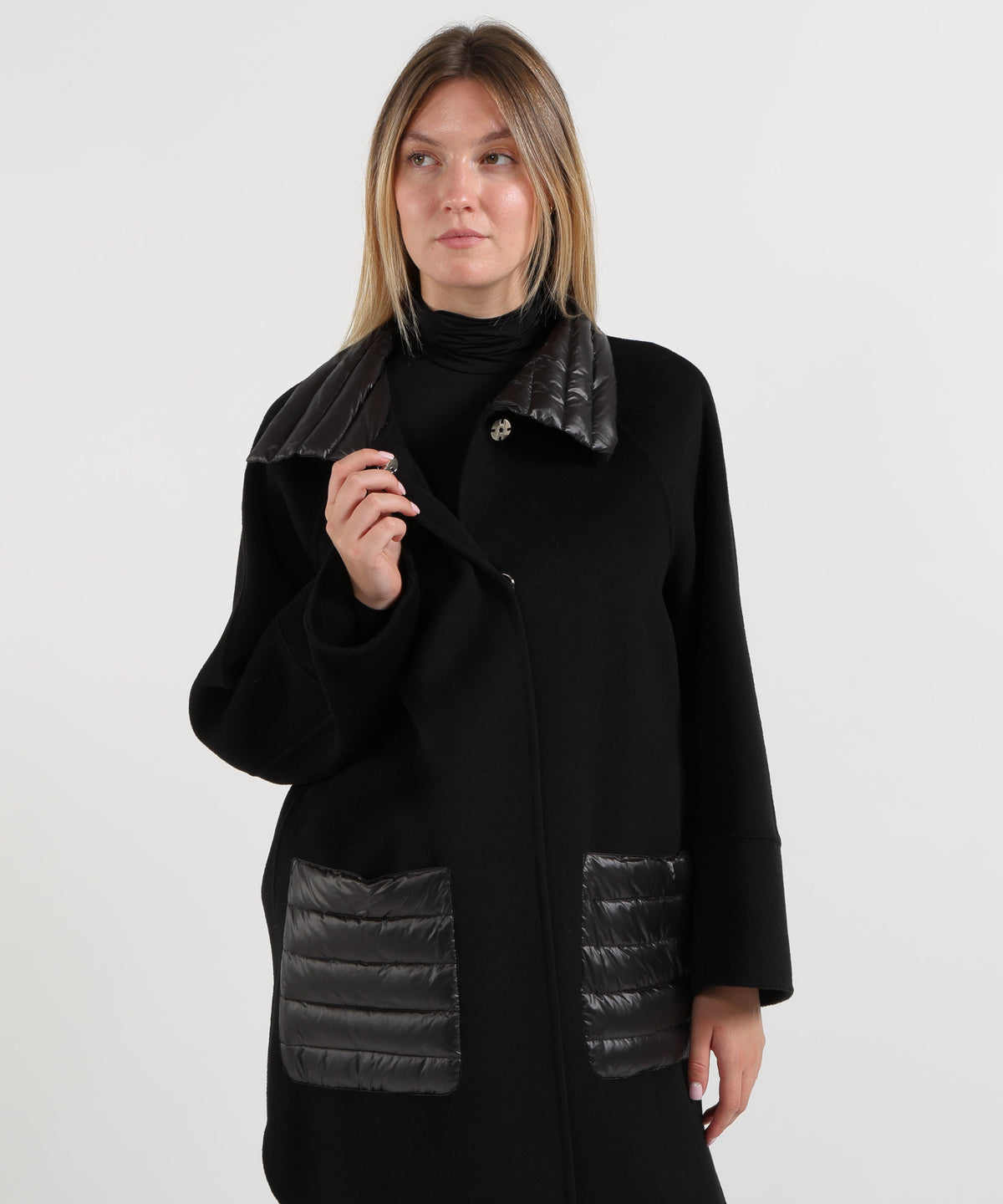 HELMUR Cappottino con Inserti in Piumino e Tasche Applicate