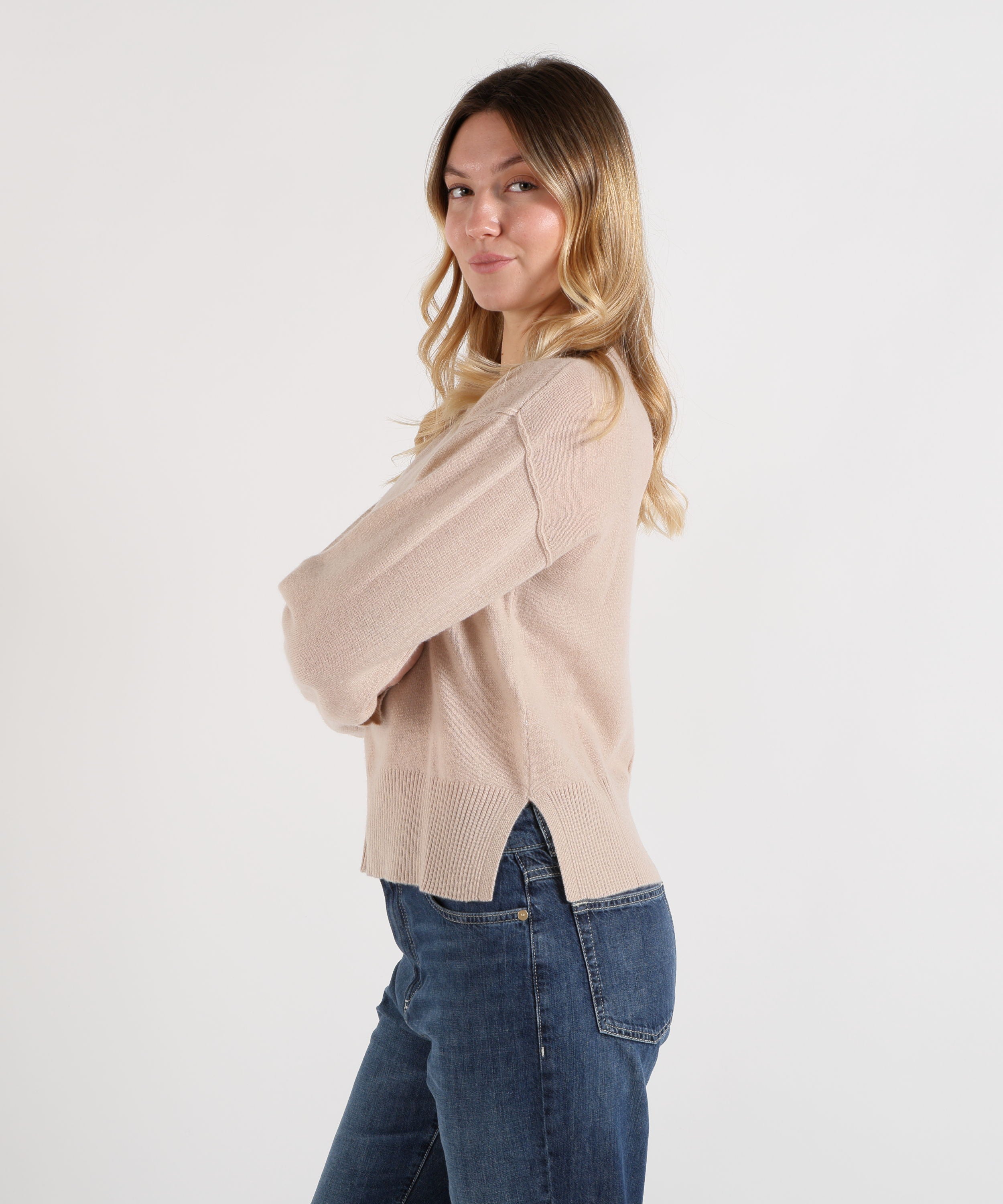 Maglie ABSOLUT CASHMERE Maglioncino over Sabbia | ABSOLUT CASHMERE