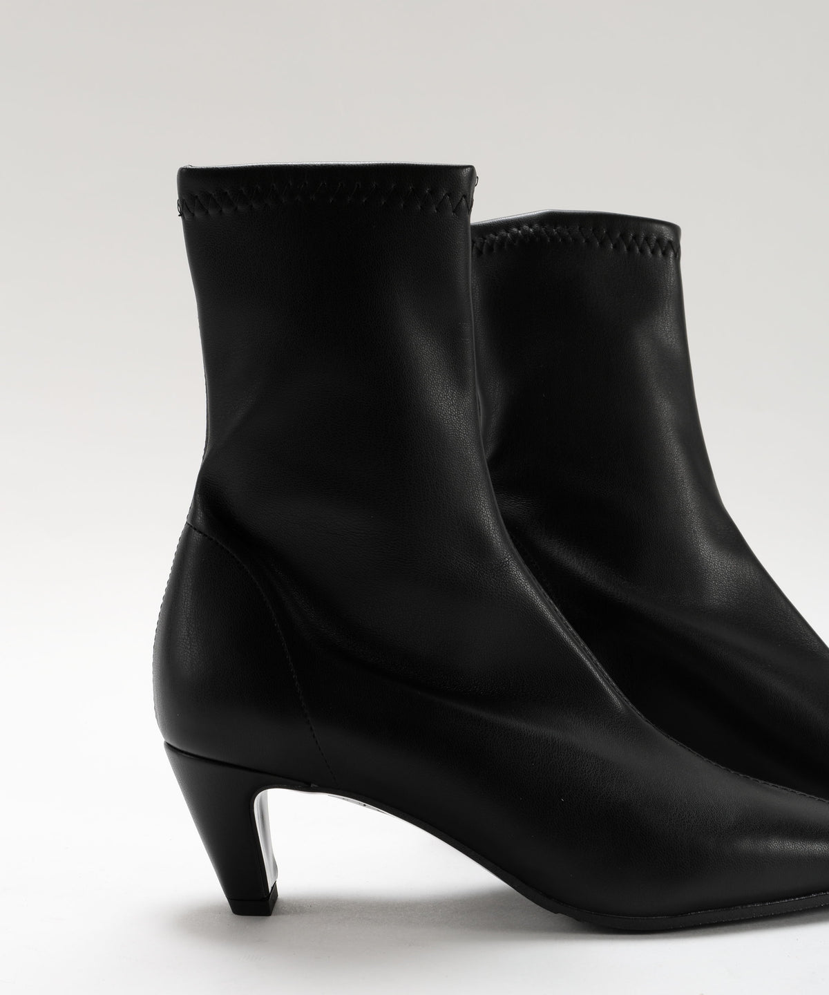 BIANCA DI Stivaletto punta quadrata