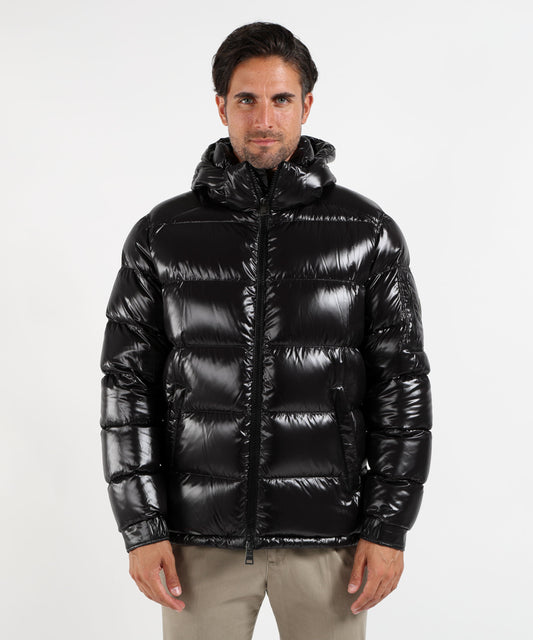 Puffer jackets HERNO  Piumino Uomo Herno Lucido con Cappuccio Nero | HERNO