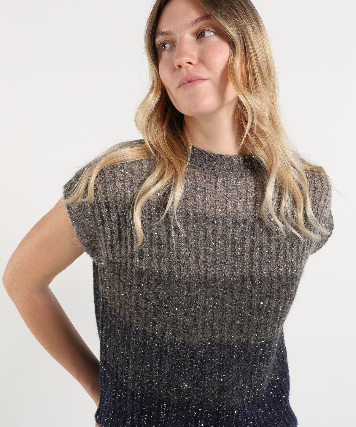 D.EXTERIOR Gilet Donna in Maglia con Scollo Tondo, Paillettes ed Effetto Sfumato