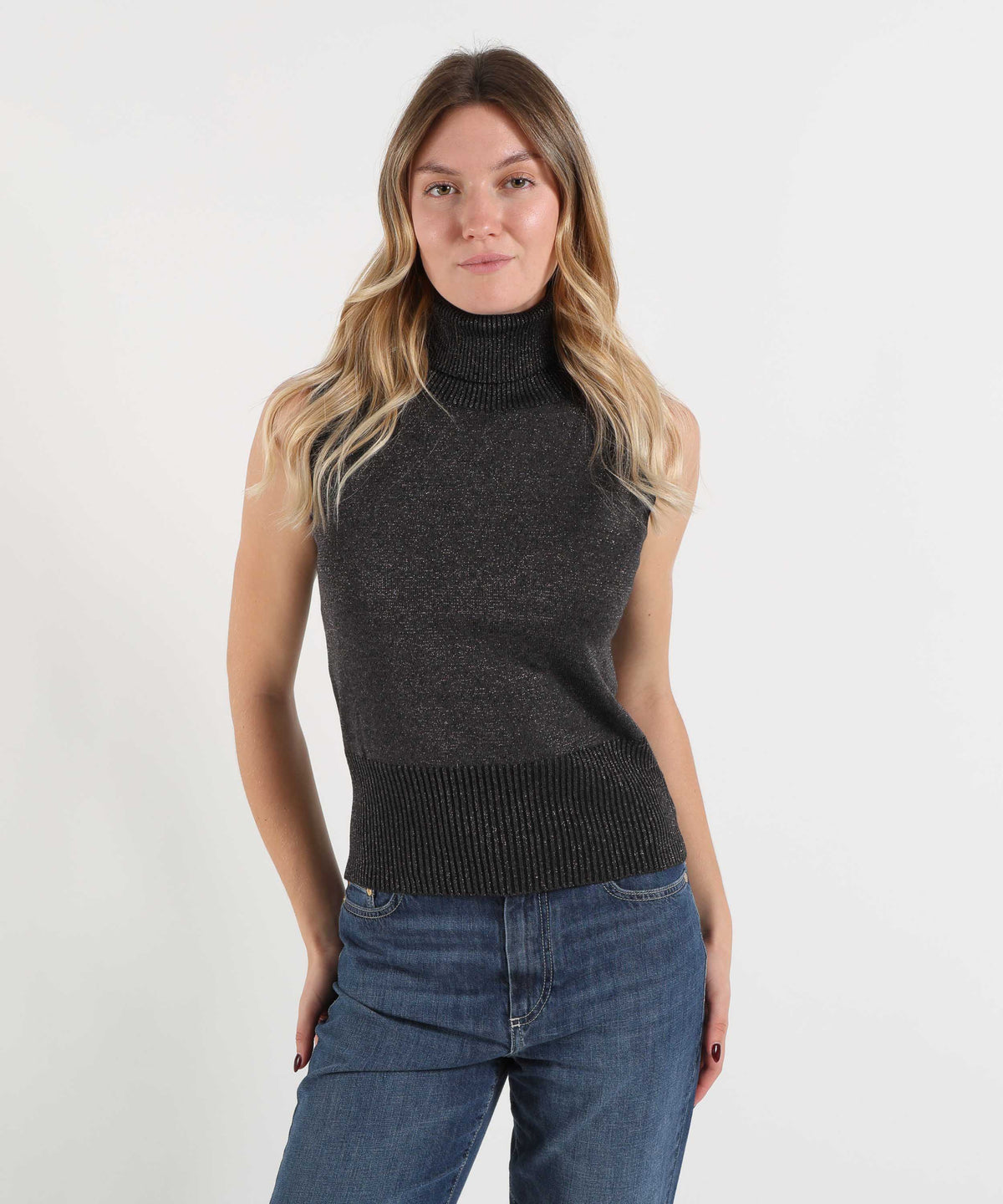 D.EXTERIOR Top Donna Smanicato in Maglia con Collo Alto e Filo Lurex