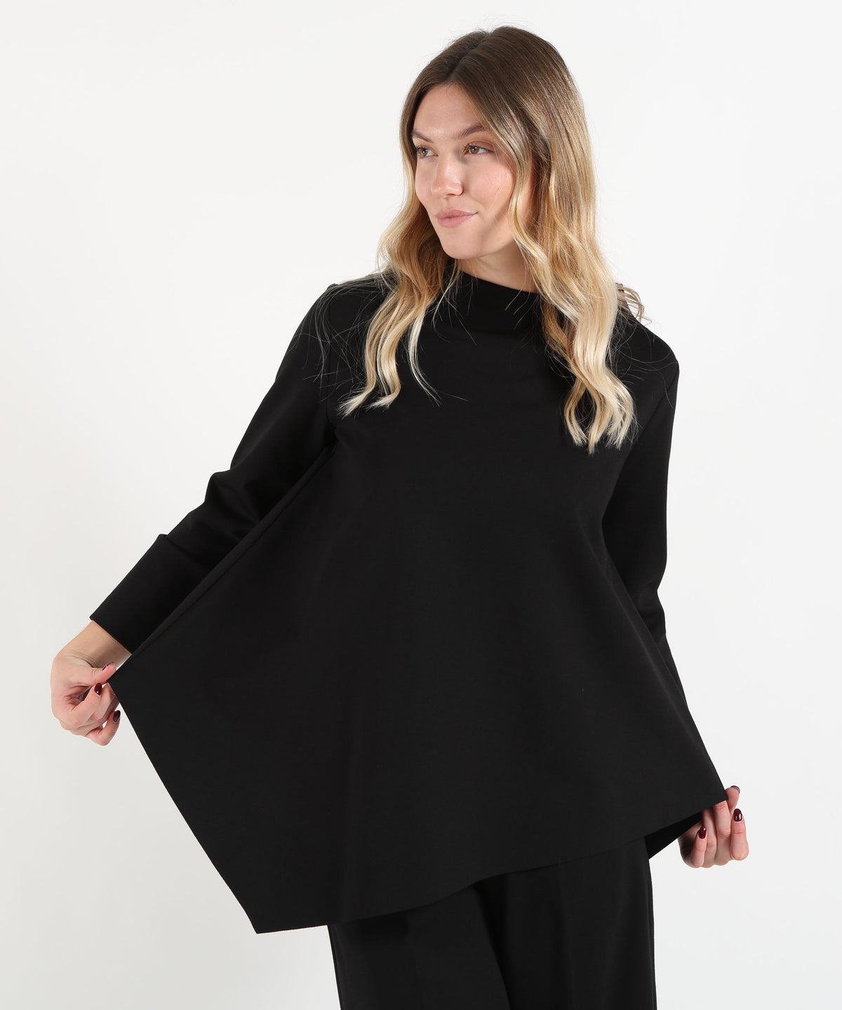 Bluse MEIMEI Blusa Lunga con Taglio Irregolare Nero | MEIMEI