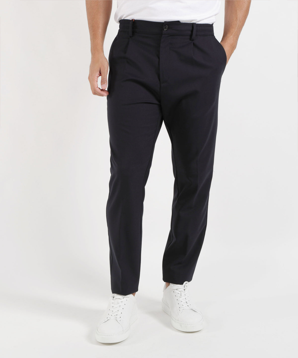CRUNA pantalone uomo Mitte blu navy con pinces e vita elasticizzata