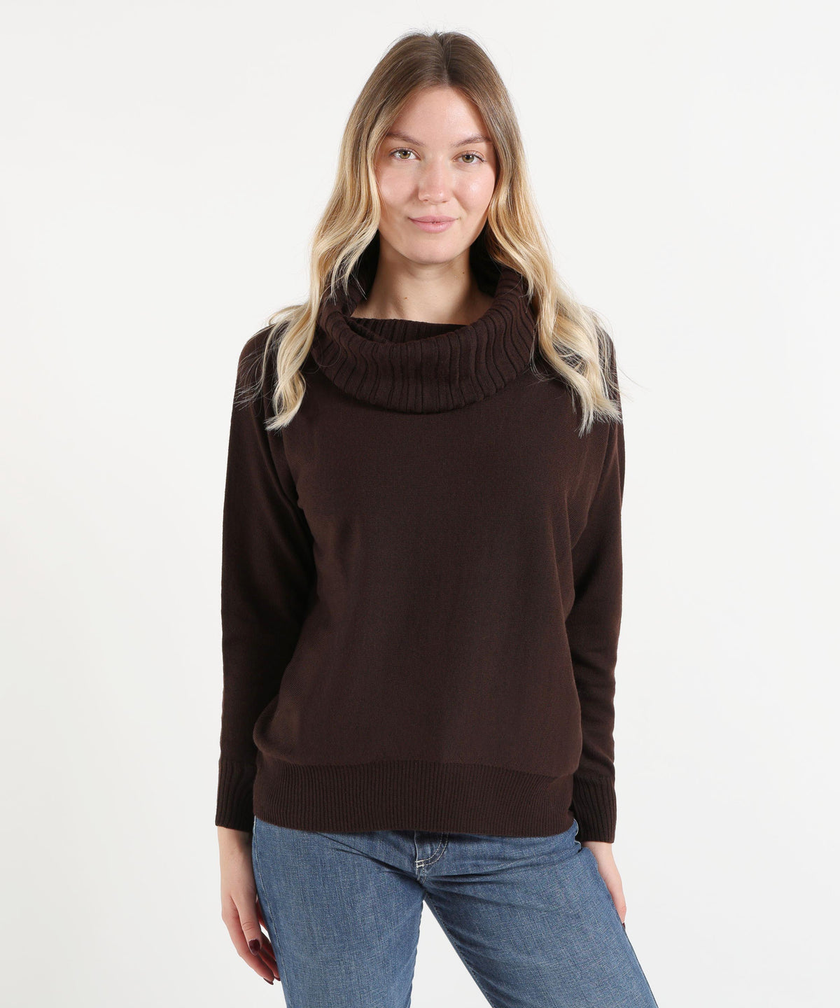 Knitwear D.EXTERIOR Soft Sweater with Funnel Neck Cioccolato | D.EXTERIOR