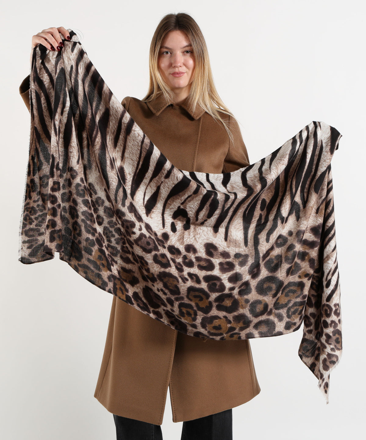 LIUJO SOFT Stola animalier zebrata