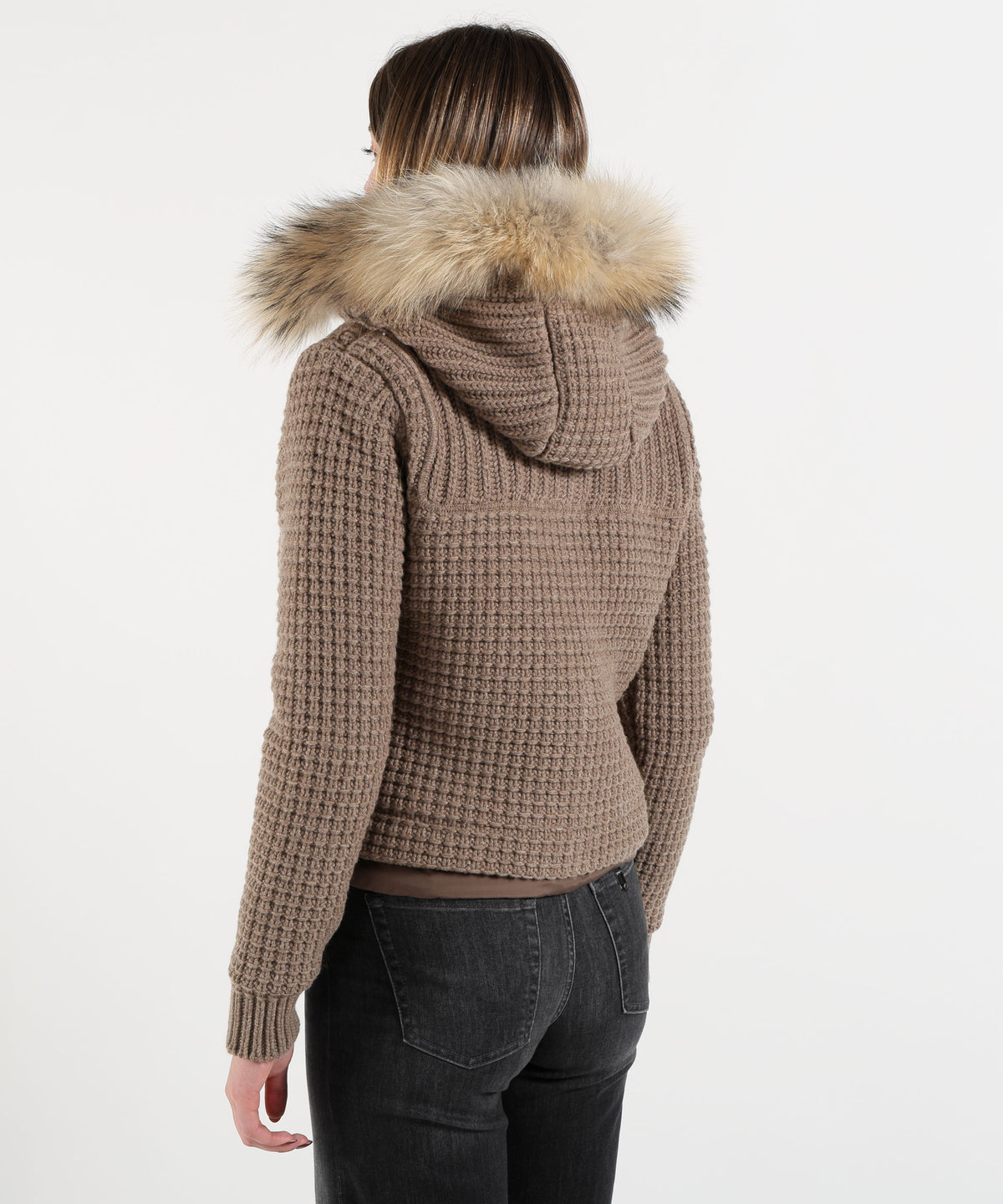 Giubbotti BARK Giaccone Corto in Maglia con Imbottitura e Cappuccio Removibile Tortora | BARK