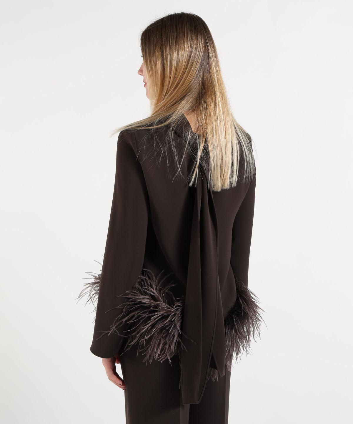 P.A.R.O.S.H. Women's Relaxed-Fit Blouse with Feather-Trimmed Hem and Detachable Scarf