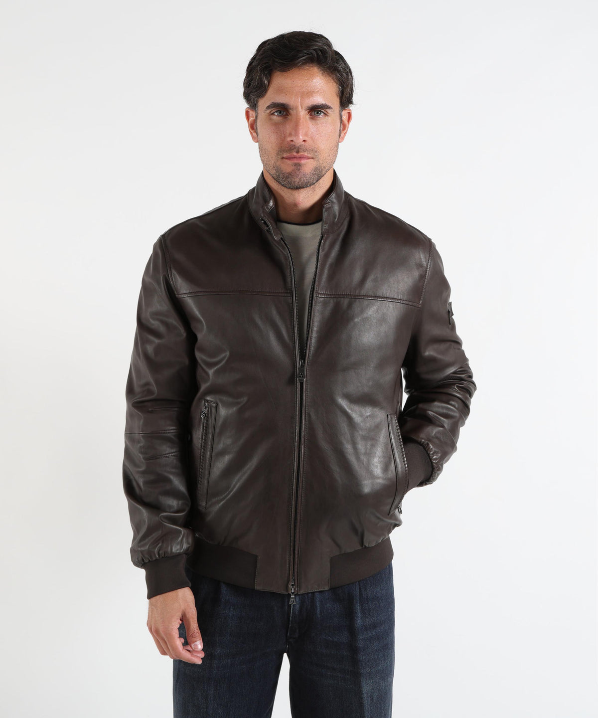 PEUTEREY FIONIA LE TTP 01
Bomber in pelle effetto vintage