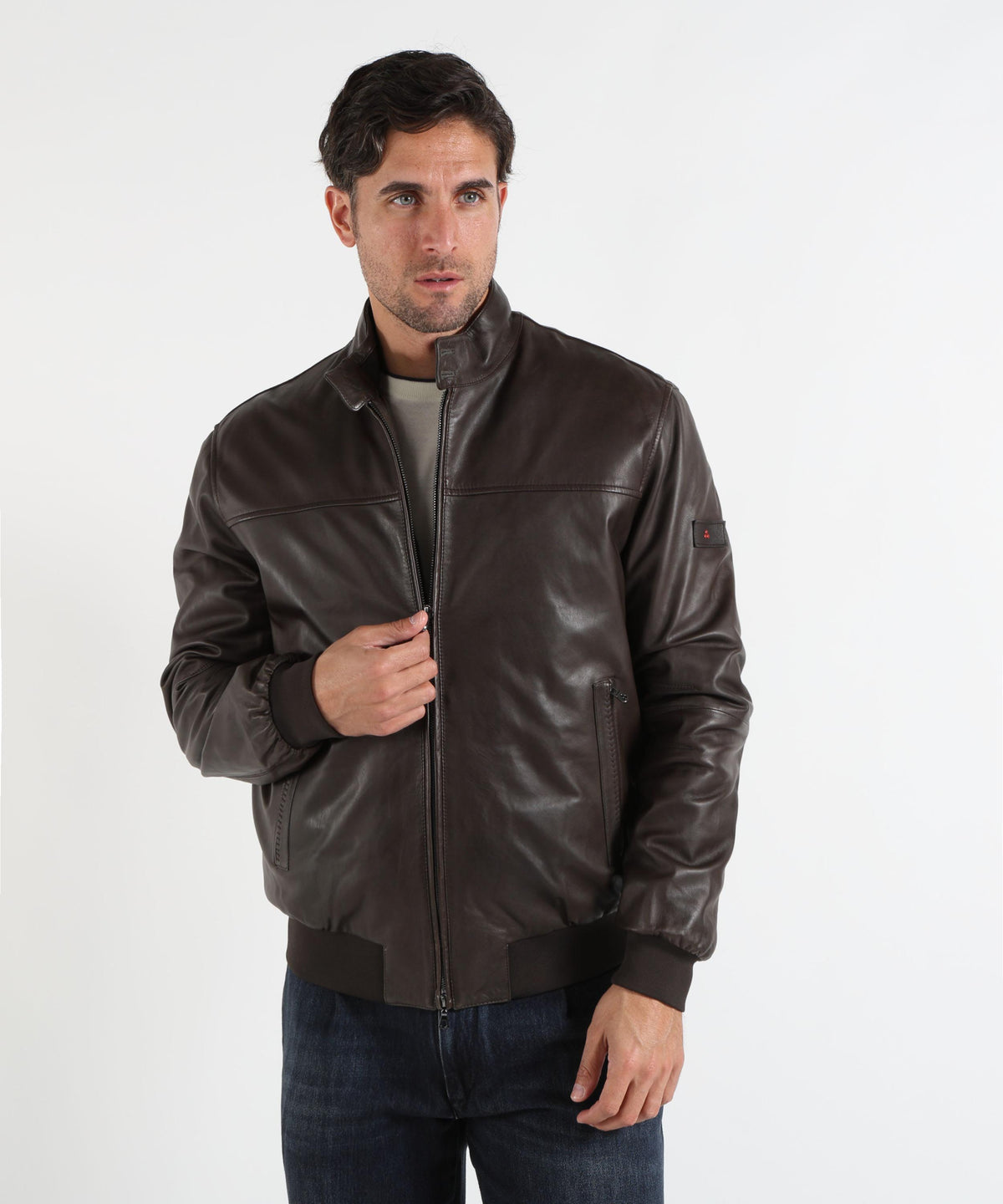 PEUTEREY FIONIA LE TTP 01
Bomber in pelle effetto vintage