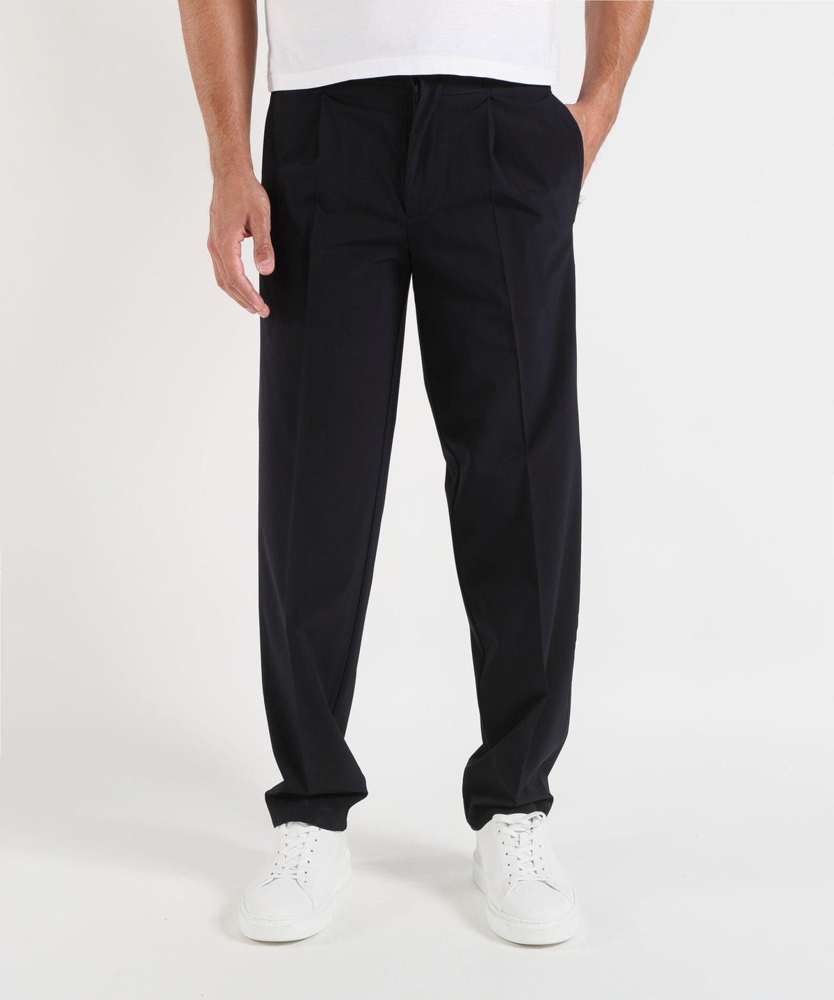 EMPORIO ARMANI Pantaloni in nylon twill Travel Essential