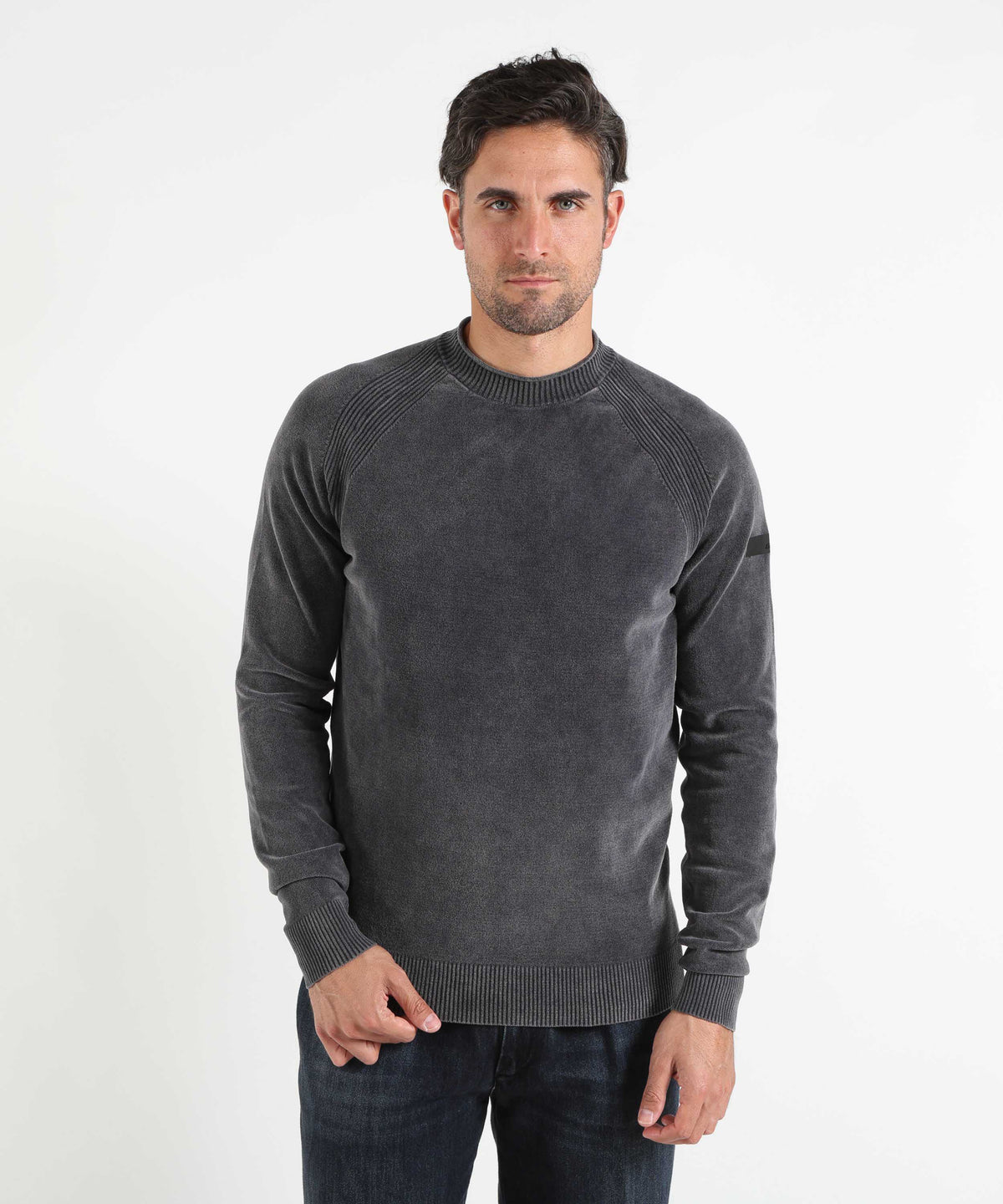 RRD Velvet Techno Wash Round Knit